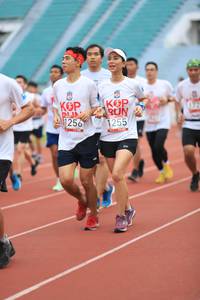 BIB: 1255, 072, 1256
                            <button type="button" onclick="openModal(6004730)" class="btn btn-primary btn-sm float-right btn-popup" data-toggle="modal" data-target=".modal-high-quality">
                        <i class="fas fa-shopping-cart"></i> Add to Cart
                    </button>
                                            <button type="button" onclick="isThisMe(6004730, true)" class="btn btn-success btn-sm float-right btn-popup btn-isme hidden" data-toggle="tooltip" data-placement="bottom" title="นี่คือรูปของคุณใช่ไหม คลิกที่นี่เพื่อเอาเข้าอัลบั้ม">
                        <i class="fas fa-plus"></i> Add to album
                    </button>
                    <button type="button" onclick="isThisMe(6004730, false)" class="btn btn-warning btn-sm float-right btn-popup btn-isnotme hidden">
                        <i class="fas fa-ban"></i> Remove from album
                    </button>