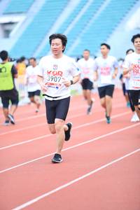 BIB: 3907
                            <button type="button" onclick="openModal(6001243)" class="btn btn-primary btn-sm float-right btn-popup" data-toggle="modal" data-target=".modal-high-quality">
                        <i class="fas fa-shopping-cart"></i> Add to Cart
                    </button>
                                            <button type="button" onclick="isThisMe(6001243, true)" class="btn btn-success btn-sm float-right btn-popup btn-isme hidden" data-toggle="tooltip" data-placement="bottom" title="นี่คือรูปของคุณใช่ไหม คลิกที่นี่เพื่อเอาเข้าอัลบั้ม">
                        <i class="fas fa-plus"></i> Add to album
                    </button>
                    <button type="button" onclick="isThisMe(6001243, false)" class="btn btn-warning btn-sm float-right btn-popup btn-isnotme hidden">
                        <i class="fas fa-ban"></i> Remove from album
                    </button>