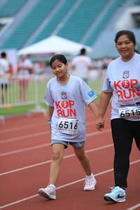 BIB: 6516, 201, 6515, 019
                            <button type="button" onclick="openModal(6002528)" class="btn btn-primary btn-sm float-right btn-popup" data-toggle="modal" data-target=".modal-high-quality">
                        <i class="fas fa-shopping-cart"></i> Add to Cart
                    </button>
                                            <button type="button" onclick="isThisMe(6002528, true)" class="btn btn-success btn-sm float-right btn-popup btn-isme hidden" data-toggle="tooltip" data-placement="bottom" title="นี่คือรูปของคุณใช่ไหม คลิกที่นี่เพื่อเอาเข้าอัลบั้ม">
                        <i class="fas fa-plus"></i> Add to album
                    </button>
                    <button type="button" onclick="isThisMe(6002528, false)" class="btn btn-warning btn-sm float-right btn-popup btn-isnotme hidden">
                        <i class="fas fa-ban"></i> Remove from album
                    </button>