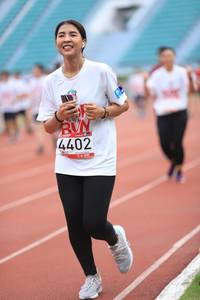 BIB: 4402
                            <button type="button" onclick="openModal(6012422)" class="btn btn-primary btn-sm float-right btn-popup" data-toggle="modal" data-target=".modal-high-quality">
                        <i class="fas fa-shopping-cart"></i> Add to Cart
                    </button>
                                            <button type="button" onclick="isThisMe(6012422, true)" class="btn btn-success btn-sm float-right btn-popup btn-isme hidden" data-toggle="tooltip" data-placement="bottom" title="นี่คือรูปของคุณใช่ไหม คลิกที่นี่เพื่อเอาเข้าอัลบั้ม">
                        <i class="fas fa-plus"></i> Add to album
                    </button>
                    <button type="button" onclick="isThisMe(6012422, false)" class="btn btn-warning btn-sm float-right btn-popup btn-isnotme hidden">
                        <i class="fas fa-ban"></i> Remove from album
                    </button>