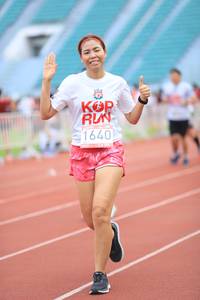 BIB: 1640
                            <button type="button" onclick="openModal(6006230)" class="btn btn-primary btn-sm float-right btn-popup" data-toggle="modal" data-target=".modal-high-quality">
                        <i class="fas fa-shopping-cart"></i> Add to Cart
                    </button>
                                            <button type="button" onclick="isThisMe(6006230, true)" class="btn btn-success btn-sm float-right btn-popup btn-isme hidden" data-toggle="tooltip" data-placement="bottom" title="นี่คือรูปของคุณใช่ไหม คลิกที่นี่เพื่อเอาเข้าอัลบั้ม">
                        <i class="fas fa-plus"></i> Add to album
                    </button>
                    <button type="button" onclick="isThisMe(6006230, false)" class="btn btn-warning btn-sm float-right btn-popup btn-isnotme hidden">
                        <i class="fas fa-ban"></i> Remove from album
                    </button>