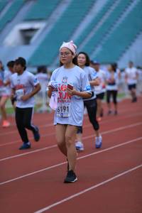 BIB: 6191
                            <button type="button" onclick="openModal(5994333)" class="btn btn-primary btn-sm float-right btn-popup" data-toggle="modal" data-target=".modal-high-quality">
                        <i class="fas fa-shopping-cart"></i> Add to Cart
                    </button>
                                            <button type="button" onclick="isThisMe(5994333, true)" class="btn btn-success btn-sm float-right btn-popup btn-isme hidden" data-toggle="tooltip" data-placement="bottom" title="นี่คือรูปของคุณใช่ไหม คลิกที่นี่เพื่อเอาเข้าอัลบั้ม">
                        <i class="fas fa-plus"></i> Add to album
                    </button>
                    <button type="button" onclick="isThisMe(5994333, false)" class="btn btn-warning btn-sm float-right btn-popup btn-isnotme hidden">
                        <i class="fas fa-ban"></i> Remove from album
                    </button>