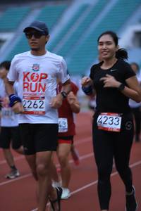 BIB: 2262, 4233
                            <button type="button" onclick="openModal(5994304)" class="btn btn-primary btn-sm float-right btn-popup" data-toggle="modal" data-target=".modal-high-quality">
                        <i class="fas fa-shopping-cart"></i> Add to Cart
                    </button>
                                            <button type="button" onclick="isThisMe(5994304, true)" class="btn btn-success btn-sm float-right btn-popup btn-isme hidden" data-toggle="tooltip" data-placement="bottom" title="นี่คือรูปของคุณใช่ไหม คลิกที่นี่เพื่อเอาเข้าอัลบั้ม">
                        <i class="fas fa-plus"></i> Add to album
                    </button>
                    <button type="button" onclick="isThisMe(5994304, false)" class="btn btn-warning btn-sm float-right btn-popup btn-isnotme hidden">
                        <i class="fas fa-ban"></i> Remove from album
                    </button>