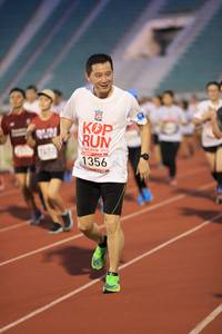 BIB: 747, 1356
                            <button type="button" onclick="openModal(5992601)" class="btn btn-primary btn-sm float-right btn-popup" data-toggle="modal" data-target=".modal-high-quality">
                        <i class="fas fa-shopping-cart"></i> Add to Cart
                    </button>
                                            <button type="button" onclick="isThisMe(5992601, true)" class="btn btn-success btn-sm float-right btn-popup btn-isme hidden" data-toggle="tooltip" data-placement="bottom" title="นี่คือรูปของคุณใช่ไหม คลิกที่นี่เพื่อเอาเข้าอัลบั้ม">
                        <i class="fas fa-plus"></i> Add to album
                    </button>
                    <button type="button" onclick="isThisMe(5992601, false)" class="btn btn-warning btn-sm float-right btn-popup btn-isnotme hidden">
                        <i class="fas fa-ban"></i> Remove from album
                    </button>