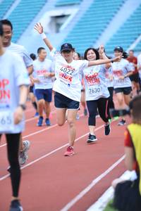 BIB: 4022, 762, 7630
                            <button type="button" onclick="openModal(6000024)" class="btn btn-primary btn-sm float-right btn-popup" data-toggle="modal" data-target=".modal-high-quality">
                        <i class="fas fa-shopping-cart"></i> Add to Cart
                    </button>
                                            <button type="button" onclick="isThisMe(6000024, true)" class="btn btn-success btn-sm float-right btn-popup btn-isme hidden" data-toggle="tooltip" data-placement="bottom" title="นี่คือรูปของคุณใช่ไหม คลิกที่นี่เพื่อเอาเข้าอัลบั้ม">
                        <i class="fas fa-plus"></i> Add to album
                    </button>
                    <button type="button" onclick="isThisMe(6000024, false)" class="btn btn-warning btn-sm float-right btn-popup btn-isnotme hidden">
                        <i class="fas fa-ban"></i> Remove from album
                    </button>