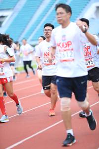 BIB: 612, 495
                            <button type="button" onclick="openModal(6000771)" class="btn btn-primary btn-sm float-right btn-popup" data-toggle="modal" data-target=".modal-high-quality">
                        <i class="fas fa-shopping-cart"></i> Add to Cart
                    </button>
                                            <button type="button" onclick="isThisMe(6000771, true)" class="btn btn-success btn-sm float-right btn-popup btn-isme hidden" data-toggle="tooltip" data-placement="bottom" title="นี่คือรูปของคุณใช่ไหม คลิกที่นี่เพื่อเอาเข้าอัลบั้ม">
                        <i class="fas fa-plus"></i> Add to album
                    </button>
                    <button type="button" onclick="isThisMe(6000771, false)" class="btn btn-warning btn-sm float-right btn-popup btn-isnotme hidden">
                        <i class="fas fa-ban"></i> Remove from album
                    </button>