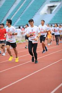 BIB: 1789, 1500
                            <button type="button" onclick="openModal(6004852)" class="btn btn-primary btn-sm float-right btn-popup" data-toggle="modal" data-target=".modal-high-quality">
                        <i class="fas fa-shopping-cart"></i> Add to Cart
                    </button>
                                            <button type="button" onclick="isThisMe(6004852, true)" class="btn btn-success btn-sm float-right btn-popup btn-isme hidden" data-toggle="tooltip" data-placement="bottom" title="นี่คือรูปของคุณใช่ไหม คลิกที่นี่เพื่อเอาเข้าอัลบั้ม">
                        <i class="fas fa-plus"></i> Add to album
                    </button>
                    <button type="button" onclick="isThisMe(6004852, false)" class="btn btn-warning btn-sm float-right btn-popup btn-isnotme hidden">
                        <i class="fas fa-ban"></i> Remove from album
                    </button>