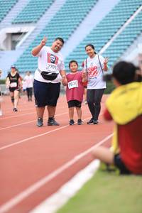 BIB: 7701, 7830
                            <button type="button" onclick="openModal(6017900)" class="btn btn-primary btn-sm float-right btn-popup" data-toggle="modal" data-target=".modal-high-quality">
                        <i class="fas fa-shopping-cart"></i> Add to Cart
                    </button>
                                            <button type="button" onclick="isThisMe(6017900, true)" class="btn btn-success btn-sm float-right btn-popup btn-isme hidden" data-toggle="tooltip" data-placement="bottom" title="นี่คือรูปของคุณใช่ไหม คลิกที่นี่เพื่อเอาเข้าอัลบั้ม">
                        <i class="fas fa-plus"></i> Add to album
                    </button>
                    <button type="button" onclick="isThisMe(6017900, false)" class="btn btn-warning btn-sm float-right btn-popup btn-isnotme hidden">
                        <i class="fas fa-ban"></i> Remove from album
                    </button>