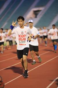 BIB: 5289
                            <button type="button" onclick="openModal(5992749)" class="btn btn-primary btn-sm float-right btn-popup" data-toggle="modal" data-target=".modal-high-quality">
                        <i class="fas fa-shopping-cart"></i> Add to Cart
                    </button>
                                            <button type="button" onclick="isThisMe(5992749, true)" class="btn btn-success btn-sm float-right btn-popup btn-isme hidden" data-toggle="tooltip" data-placement="bottom" title="นี่คือรูปของคุณใช่ไหม คลิกที่นี่เพื่อเอาเข้าอัลบั้ม">
                        <i class="fas fa-plus"></i> Add to album
                    </button>
                    <button type="button" onclick="isThisMe(5992749, false)" class="btn btn-warning btn-sm float-right btn-popup btn-isnotme hidden">
                        <i class="fas fa-ban"></i> Remove from album
                    </button>