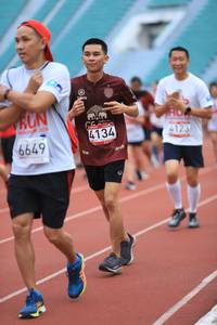 BIB: 4123, 4134, 6649
                            <button type="button" onclick="openModal(6004619)" class="btn btn-primary btn-sm float-right btn-popup" data-toggle="modal" data-target=".modal-high-quality">
                        <i class="fas fa-shopping-cart"></i> Add to Cart
                    </button>
                                            <button type="button" onclick="isThisMe(6004619, true)" class="btn btn-success btn-sm float-right btn-popup btn-isme hidden" data-toggle="tooltip" data-placement="bottom" title="นี่คือรูปของคุณใช่ไหม คลิกที่นี่เพื่อเอาเข้าอัลบั้ม">
                        <i class="fas fa-plus"></i> Add to album
                    </button>
                    <button type="button" onclick="isThisMe(6004619, false)" class="btn btn-warning btn-sm float-right btn-popup btn-isnotme hidden">
                        <i class="fas fa-ban"></i> Remove from album
                    </button>