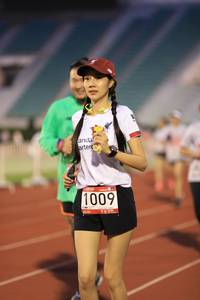 BIB: 1009
                            <button type="button" onclick="openModal(5991479)" class="btn btn-primary btn-sm float-right btn-popup" data-toggle="modal" data-target=".modal-high-quality">
                        <i class="fas fa-shopping-cart"></i> Add to Cart
                    </button>
                                            <button type="button" onclick="isThisMe(5991479, true)" class="btn btn-success btn-sm float-right btn-popup btn-isme hidden" data-toggle="tooltip" data-placement="bottom" title="นี่คือรูปของคุณใช่ไหม คลิกที่นี่เพื่อเอาเข้าอัลบั้ม">
                        <i class="fas fa-plus"></i> Add to album
                    </button>
                    <button type="button" onclick="isThisMe(5991479, false)" class="btn btn-warning btn-sm float-right btn-popup btn-isnotme hidden">
                        <i class="fas fa-ban"></i> Remove from album
                    </button>