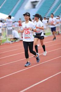 BIB: 2062
                            <button type="button" onclick="openModal(6010916)" class="btn btn-primary btn-sm float-right btn-popup" data-toggle="modal" data-target=".modal-high-quality">
                        <i class="fas fa-shopping-cart"></i> Add to Cart
                    </button>
                                            <button type="button" onclick="isThisMe(6010916, true)" class="btn btn-success btn-sm float-right btn-popup btn-isme hidden" data-toggle="tooltip" data-placement="bottom" title="นี่คือรูปของคุณใช่ไหม คลิกที่นี่เพื่อเอาเข้าอัลบั้ม">
                        <i class="fas fa-plus"></i> Add to album
                    </button>
                    <button type="button" onclick="isThisMe(6010916, false)" class="btn btn-warning btn-sm float-right btn-popup btn-isnotme hidden">
                        <i class="fas fa-ban"></i> Remove from album
                    </button>