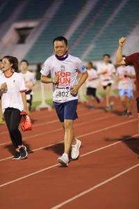 BIB: 019, 6802
                            <button type="button" onclick="openModal(5988345)" class="btn btn-primary btn-sm float-right btn-popup" data-toggle="modal" data-target=".modal-high-quality">
                        <i class="fas fa-shopping-cart"></i> Add to Cart
                    </button>
                                            <button type="button" onclick="isThisMe(5988345, true)" class="btn btn-success btn-sm float-right btn-popup btn-isme hidden" data-toggle="tooltip" data-placement="bottom" title="นี่คือรูปของคุณใช่ไหม คลิกที่นี่เพื่อเอาเข้าอัลบั้ม">
                        <i class="fas fa-plus"></i> Add to album
                    </button>
                    <button type="button" onclick="isThisMe(5988345, false)" class="btn btn-warning btn-sm float-right btn-popup btn-isnotme hidden">
                        <i class="fas fa-ban"></i> Remove from album
                    </button>