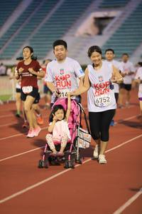 BIB: 1765, 6752
                            <button type="button" onclick="openModal(5992432)" class="btn btn-primary btn-sm float-right btn-popup" data-toggle="modal" data-target=".modal-high-quality">
                        <i class="fas fa-shopping-cart"></i> Add to Cart
                    </button>
                                            <button type="button" onclick="isThisMe(5992432, true)" class="btn btn-success btn-sm float-right btn-popup btn-isme hidden" data-toggle="tooltip" data-placement="bottom" title="นี่คือรูปของคุณใช่ไหม คลิกที่นี่เพื่อเอาเข้าอัลบั้ม">
                        <i class="fas fa-plus"></i> Add to album
                    </button>
                    <button type="button" onclick="isThisMe(5992432, false)" class="btn btn-warning btn-sm float-right btn-popup btn-isnotme hidden">
                        <i class="fas fa-ban"></i> Remove from album
                    </button>