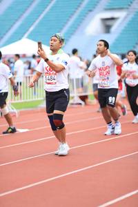 BIB: 4642, 1484
                            <button type="button" onclick="openModal(6013174)" class="btn btn-primary btn-sm float-right btn-popup" data-toggle="modal" data-target=".modal-high-quality">
                        <i class="fas fa-shopping-cart"></i> Add to Cart
                    </button>
                                            <button type="button" onclick="isThisMe(6013174, true)" class="btn btn-success btn-sm float-right btn-popup btn-isme hidden" data-toggle="tooltip" data-placement="bottom" title="นี่คือรูปของคุณใช่ไหม คลิกที่นี่เพื่อเอาเข้าอัลบั้ม">
                        <i class="fas fa-plus"></i> Add to album
                    </button>
                    <button type="button" onclick="isThisMe(6013174, false)" class="btn btn-warning btn-sm float-right btn-popup btn-isnotme hidden">
                        <i class="fas fa-ban"></i> Remove from album
                    </button>