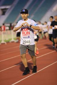 BIB: 2019, 7048
                            <button type="button" onclick="openModal(5992582)" class="btn btn-primary btn-sm float-right btn-popup" data-toggle="modal" data-target=".modal-high-quality">
                        <i class="fas fa-shopping-cart"></i> Add to Cart
                    </button>
                                            <button type="button" onclick="isThisMe(5992582, true)" class="btn btn-success btn-sm float-right btn-popup btn-isme hidden" data-toggle="tooltip" data-placement="bottom" title="นี่คือรูปของคุณใช่ไหม คลิกที่นี่เพื่อเอาเข้าอัลบั้ม">
                        <i class="fas fa-plus"></i> Add to album
                    </button>
                    <button type="button" onclick="isThisMe(5992582, false)" class="btn btn-warning btn-sm float-right btn-popup btn-isnotme hidden">
                        <i class="fas fa-ban"></i> Remove from album
                    </button>