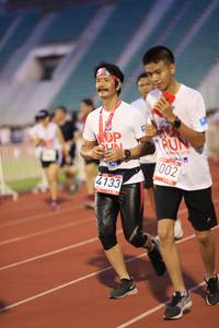 BIB: 4133
                            <button type="button" onclick="openModal(5993332)" class="btn btn-primary btn-sm float-right btn-popup" data-toggle="modal" data-target=".modal-high-quality">
                        <i class="fas fa-shopping-cart"></i> Add to Cart
                    </button>
                                            <button type="button" onclick="isThisMe(5993332, true)" class="btn btn-success btn-sm float-right btn-popup btn-isme hidden" data-toggle="tooltip" data-placement="bottom" title="นี่คือรูปของคุณใช่ไหม คลิกที่นี่เพื่อเอาเข้าอัลบั้ม">
                        <i class="fas fa-plus"></i> Add to album
                    </button>
                    <button type="button" onclick="isThisMe(5993332, false)" class="btn btn-warning btn-sm float-right btn-popup btn-isnotme hidden">
                        <i class="fas fa-ban"></i> Remove from album
                    </button>