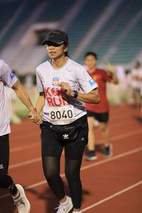 BIB: 8040
                            <button type="button" onclick="openModal(5988990)" class="btn btn-primary btn-sm float-right btn-popup" data-toggle="modal" data-target=".modal-high-quality">
                        <i class="fas fa-shopping-cart"></i> Add to Cart
                    </button>
                                            <button type="button" onclick="isThisMe(5988990, true)" class="btn btn-success btn-sm float-right btn-popup btn-isme hidden" data-toggle="tooltip" data-placement="bottom" title="นี่คือรูปของคุณใช่ไหม คลิกที่นี่เพื่อเอาเข้าอัลบั้ม">
                        <i class="fas fa-plus"></i> Add to album
                    </button>
                    <button type="button" onclick="isThisMe(5988990, false)" class="btn btn-warning btn-sm float-right btn-popup btn-isnotme hidden">
                        <i class="fas fa-ban"></i> Remove from album
                    </button>