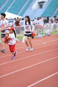 BIB: 5921, 1819
                            <button type="button" onclick="openModal(6011371)" class="btn btn-primary btn-sm float-right btn-popup" data-toggle="modal" data-target=".modal-high-quality">
                        <i class="fas fa-shopping-cart"></i> Add to Cart
                    </button>
                                            <button type="button" onclick="isThisMe(6011371, true)" class="btn btn-success btn-sm float-right btn-popup btn-isme hidden" data-toggle="tooltip" data-placement="bottom" title="นี่คือรูปของคุณใช่ไหม คลิกที่นี่เพื่อเอาเข้าอัลบั้ม">
                        <i class="fas fa-plus"></i> Add to album
                    </button>
                    <button type="button" onclick="isThisMe(6011371, false)" class="btn btn-warning btn-sm float-right btn-popup btn-isnotme hidden">
                        <i class="fas fa-ban"></i> Remove from album
                    </button>