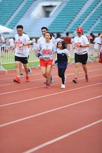 BIB: 6969, 2753, 1223
                            <button type="button" onclick="openModal(6004295)" class="btn btn-primary btn-sm float-right btn-popup" data-toggle="modal" data-target=".modal-high-quality">
                        <i class="fas fa-shopping-cart"></i> Add to Cart
                    </button>
                                            <button type="button" onclick="isThisMe(6004295, true)" class="btn btn-success btn-sm float-right btn-popup btn-isme hidden" data-toggle="tooltip" data-placement="bottom" title="นี่คือรูปของคุณใช่ไหม คลิกที่นี่เพื่อเอาเข้าอัลบั้ม">
                        <i class="fas fa-plus"></i> Add to album
                    </button>
                    <button type="button" onclick="isThisMe(6004295, false)" class="btn btn-warning btn-sm float-right btn-popup btn-isnotme hidden">
                        <i class="fas fa-ban"></i> Remove from album
                    </button>