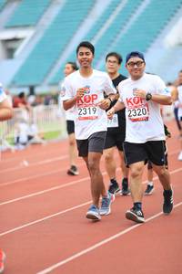 BIB: 2319, 2320
                            <button type="button" onclick="openModal(6006480)" class="btn btn-primary btn-sm float-right btn-popup" data-toggle="modal" data-target=".modal-high-quality">
                        <i class="fas fa-shopping-cart"></i> Add to Cart
                    </button>
                                            <button type="button" onclick="isThisMe(6006480, true)" class="btn btn-success btn-sm float-right btn-popup btn-isme hidden" data-toggle="tooltip" data-placement="bottom" title="นี่คือรูปของคุณใช่ไหม คลิกที่นี่เพื่อเอาเข้าอัลบั้ม">
                        <i class="fas fa-plus"></i> Add to album
                    </button>
                    <button type="button" onclick="isThisMe(6006480, false)" class="btn btn-warning btn-sm float-right btn-popup btn-isnotme hidden">
                        <i class="fas fa-ban"></i> Remove from album
                    </button>