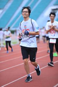 BIB: 7124, 899
                            <button type="button" onclick="openModal(5994831)" class="btn btn-primary btn-sm float-right btn-popup" data-toggle="modal" data-target=".modal-high-quality">
                        <i class="fas fa-shopping-cart"></i> Add to Cart
                    </button>
                                            <button type="button" onclick="isThisMe(5994831, true)" class="btn btn-success btn-sm float-right btn-popup btn-isme hidden" data-toggle="tooltip" data-placement="bottom" title="นี่คือรูปของคุณใช่ไหม คลิกที่นี่เพื่อเอาเข้าอัลบั้ม">
                        <i class="fas fa-plus"></i> Add to album
                    </button>
                    <button type="button" onclick="isThisMe(5994831, false)" class="btn btn-warning btn-sm float-right btn-popup btn-isnotme hidden">
                        <i class="fas fa-ban"></i> Remove from album
                    </button>