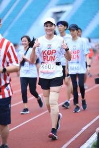 BIB: 4607, 8665
                            <button type="button" onclick="openModal(5995997)" class="btn btn-primary btn-sm float-right btn-popup" data-toggle="modal" data-target=".modal-high-quality">
                        <i class="fas fa-shopping-cart"></i> Add to Cart
                    </button>
                                            <button type="button" onclick="isThisMe(5995997, true)" class="btn btn-success btn-sm float-right btn-popup btn-isme hidden" data-toggle="tooltip" data-placement="bottom" title="นี่คือรูปของคุณใช่ไหม คลิกที่นี่เพื่อเอาเข้าอัลบั้ม">
                        <i class="fas fa-plus"></i> Add to album
                    </button>
                    <button type="button" onclick="isThisMe(5995997, false)" class="btn btn-warning btn-sm float-right btn-popup btn-isnotme hidden">
                        <i class="fas fa-ban"></i> Remove from album
                    </button>