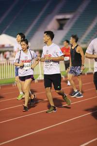 BIB: 048, 604
                            <button type="button" onclick="openModal(5989751)" class="btn btn-primary btn-sm float-right btn-popup" data-toggle="modal" data-target=".modal-high-quality">
                        <i class="fas fa-shopping-cart"></i> Add to Cart
                    </button>
                                            <button type="button" onclick="isThisMe(5989751, true)" class="btn btn-success btn-sm float-right btn-popup btn-isme hidden" data-toggle="tooltip" data-placement="bottom" title="นี่คือรูปของคุณใช่ไหม คลิกที่นี่เพื่อเอาเข้าอัลบั้ม">
                        <i class="fas fa-plus"></i> Add to album
                    </button>
                    <button type="button" onclick="isThisMe(5989751, false)" class="btn btn-warning btn-sm float-right btn-popup btn-isnotme hidden">
                        <i class="fas fa-ban"></i> Remove from album
                    </button>