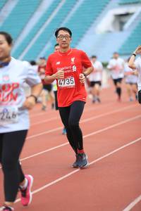 BIB: 4735
                            <button type="button" onclick="openModal(6005826)" class="btn btn-primary btn-sm float-right btn-popup" data-toggle="modal" data-target=".modal-high-quality">
                        <i class="fas fa-shopping-cart"></i> Add to Cart
                    </button>
                                            <button type="button" onclick="isThisMe(6005826, true)" class="btn btn-success btn-sm float-right btn-popup btn-isme hidden" data-toggle="tooltip" data-placement="bottom" title="นี่คือรูปของคุณใช่ไหม คลิกที่นี่เพื่อเอาเข้าอัลบั้ม">
                        <i class="fas fa-plus"></i> Add to album
                    </button>
                    <button type="button" onclick="isThisMe(6005826, false)" class="btn btn-warning btn-sm float-right btn-popup btn-isnotme hidden">
                        <i class="fas fa-ban"></i> Remove from album
                    </button>