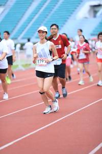 BIB: 179
                            <button type="button" onclick="openModal(6001760)" class="btn btn-primary btn-sm float-right btn-popup" data-toggle="modal" data-target=".modal-high-quality">
                        <i class="fas fa-shopping-cart"></i> Add to Cart
                    </button>
                                            <button type="button" onclick="isThisMe(6001760, true)" class="btn btn-success btn-sm float-right btn-popup btn-isme hidden" data-toggle="tooltip" data-placement="bottom" title="นี่คือรูปของคุณใช่ไหม คลิกที่นี่เพื่อเอาเข้าอัลบั้ม">
                        <i class="fas fa-plus"></i> Add to album
                    </button>
                    <button type="button" onclick="isThisMe(6001760, false)" class="btn btn-warning btn-sm float-right btn-popup btn-isnotme hidden">
                        <i class="fas fa-ban"></i> Remove from album
                    </button>