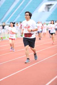 BIB: 615
                            <button type="button" onclick="openModal(6013437)" class="btn btn-primary btn-sm float-right btn-popup" data-toggle="modal" data-target=".modal-high-quality">
                        <i class="fas fa-shopping-cart"></i> Add to Cart
                    </button>
                                            <button type="button" onclick="isThisMe(6013437, true)" class="btn btn-success btn-sm float-right btn-popup btn-isme hidden" data-toggle="tooltip" data-placement="bottom" title="นี่คือรูปของคุณใช่ไหม คลิกที่นี่เพื่อเอาเข้าอัลบั้ม">
                        <i class="fas fa-plus"></i> Add to album
                    </button>
                    <button type="button" onclick="isThisMe(6013437, false)" class="btn btn-warning btn-sm float-right btn-popup btn-isnotme hidden">
                        <i class="fas fa-ban"></i> Remove from album
                    </button>