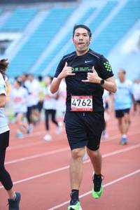 BIB: 4762
                            <button type="button" onclick="openModal(6000323)" class="btn btn-primary btn-sm float-right btn-popup" data-toggle="modal" data-target=".modal-high-quality">
                        <i class="fas fa-shopping-cart"></i> Add to Cart
                    </button>
                                            <button type="button" onclick="isThisMe(6000323, true)" class="btn btn-success btn-sm float-right btn-popup btn-isme hidden" data-toggle="tooltip" data-placement="bottom" title="นี่คือรูปของคุณใช่ไหม คลิกที่นี่เพื่อเอาเข้าอัลบั้ม">
                        <i class="fas fa-plus"></i> Add to album
                    </button>
                    <button type="button" onclick="isThisMe(6000323, false)" class="btn btn-warning btn-sm float-right btn-popup btn-isnotme hidden">
                        <i class="fas fa-ban"></i> Remove from album
                    </button>