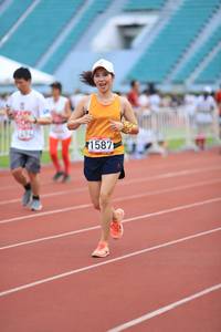 BIB: 1587
                            <button type="button" onclick="openModal(6004394)" class="btn btn-primary btn-sm float-right btn-popup" data-toggle="modal" data-target=".modal-high-quality">
                        <i class="fas fa-shopping-cart"></i> Add to Cart
                    </button>
                                            <button type="button" onclick="isThisMe(6004394, true)" class="btn btn-success btn-sm float-right btn-popup btn-isme hidden" data-toggle="tooltip" data-placement="bottom" title="นี่คือรูปของคุณใช่ไหม คลิกที่นี่เพื่อเอาเข้าอัลบั้ม">
                        <i class="fas fa-plus"></i> Add to album
                    </button>
                    <button type="button" onclick="isThisMe(6004394, false)" class="btn btn-warning btn-sm float-right btn-popup btn-isnotme hidden">
                        <i class="fas fa-ban"></i> Remove from album
                    </button>