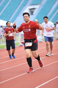 BIB: 3111
                            <button type="button" onclick="openModal(6012766)" class="btn btn-primary btn-sm float-right btn-popup" data-toggle="modal" data-target=".modal-high-quality">
                        <i class="fas fa-shopping-cart"></i> Add to Cart
                    </button>
                                            <button type="button" onclick="isThisMe(6012766, true)" class="btn btn-success btn-sm float-right btn-popup btn-isme hidden" data-toggle="tooltip" data-placement="bottom" title="นี่คือรูปของคุณใช่ไหม คลิกที่นี่เพื่อเอาเข้าอัลบั้ม">
                        <i class="fas fa-plus"></i> Add to album
                    </button>
                    <button type="button" onclick="isThisMe(6012766, false)" class="btn btn-warning btn-sm float-right btn-popup btn-isnotme hidden">
                        <i class="fas fa-ban"></i> Remove from album
                    </button>