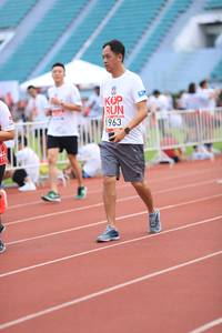 BIB: 1963
                            <button type="button" onclick="openModal(6011268)" class="btn btn-primary btn-sm float-right btn-popup" data-toggle="modal" data-target=".modal-high-quality">
                        <i class="fas fa-shopping-cart"></i> Add to Cart
                    </button>
                                            <button type="button" onclick="isThisMe(6011268, true)" class="btn btn-success btn-sm float-right btn-popup btn-isme hidden" data-toggle="tooltip" data-placement="bottom" title="นี่คือรูปของคุณใช่ไหม คลิกที่นี่เพื่อเอาเข้าอัลบั้ม">
                        <i class="fas fa-plus"></i> Add to album
                    </button>
                    <button type="button" onclick="isThisMe(6011268, false)" class="btn btn-warning btn-sm float-right btn-popup btn-isnotme hidden">
                        <i class="fas fa-ban"></i> Remove from album
                    </button>