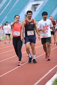 BIB: 3702, 3703, 2294
                            <button type="button" onclick="openModal(6011522)" class="btn btn-primary btn-sm float-right btn-popup" data-toggle="modal" data-target=".modal-high-quality">
                        <i class="fas fa-shopping-cart"></i> Add to Cart
                    </button>
                                            <button type="button" onclick="isThisMe(6011522, true)" class="btn btn-success btn-sm float-right btn-popup btn-isme hidden" data-toggle="tooltip" data-placement="bottom" title="นี่คือรูปของคุณใช่ไหม คลิกที่นี่เพื่อเอาเข้าอัลบั้ม">
                        <i class="fas fa-plus"></i> Add to album
                    </button>
                    <button type="button" onclick="isThisMe(6011522, false)" class="btn btn-warning btn-sm float-right btn-popup btn-isnotme hidden">
                        <i class="fas fa-ban"></i> Remove from album
                    </button>