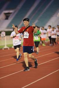 BIB: 482, 7825
                            <button type="button" onclick="openModal(5989066)" class="btn btn-primary btn-sm float-right btn-popup" data-toggle="modal" data-target=".modal-high-quality">
                        <i class="fas fa-shopping-cart"></i> Add to Cart
                    </button>
                                            <button type="button" onclick="isThisMe(5989066, true)" class="btn btn-success btn-sm float-right btn-popup btn-isme hidden" data-toggle="tooltip" data-placement="bottom" title="นี่คือรูปของคุณใช่ไหม คลิกที่นี่เพื่อเอาเข้าอัลบั้ม">
                        <i class="fas fa-plus"></i> Add to album
                    </button>
                    <button type="button" onclick="isThisMe(5989066, false)" class="btn btn-warning btn-sm float-right btn-popup btn-isnotme hidden">
                        <i class="fas fa-ban"></i> Remove from album
                    </button>