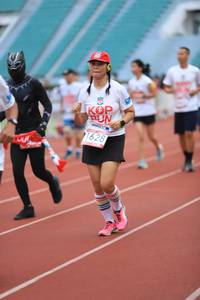 BIB: 1628
                            <button type="button" onclick="openModal(6003879)" class="btn btn-primary btn-sm float-right btn-popup" data-toggle="modal" data-target=".modal-high-quality">
                        <i class="fas fa-shopping-cart"></i> Add to Cart
                    </button>
                                            <button type="button" onclick="isThisMe(6003879, true)" class="btn btn-success btn-sm float-right btn-popup btn-isme hidden" data-toggle="tooltip" data-placement="bottom" title="นี่คือรูปของคุณใช่ไหม คลิกที่นี่เพื่อเอาเข้าอัลบั้ม">
                        <i class="fas fa-plus"></i> Add to album
                    </button>
                    <button type="button" onclick="isThisMe(6003879, false)" class="btn btn-warning btn-sm float-right btn-popup btn-isnotme hidden">
                        <i class="fas fa-ban"></i> Remove from album
                    </button>