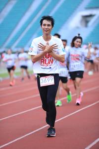 BIB: 3699
                            <button type="button" onclick="openModal(5994835)" class="btn btn-primary btn-sm float-right btn-popup" data-toggle="modal" data-target=".modal-high-quality">
                        <i class="fas fa-shopping-cart"></i> Add to Cart
                    </button>
                                            <button type="button" onclick="isThisMe(5994835, true)" class="btn btn-success btn-sm float-right btn-popup btn-isme hidden" data-toggle="tooltip" data-placement="bottom" title="นี่คือรูปของคุณใช่ไหม คลิกที่นี่เพื่อเอาเข้าอัลบั้ม">
                        <i class="fas fa-plus"></i> Add to album
                    </button>
                    <button type="button" onclick="isThisMe(5994835, false)" class="btn btn-warning btn-sm float-right btn-popup btn-isnotme hidden">
                        <i class="fas fa-ban"></i> Remove from album
                    </button>