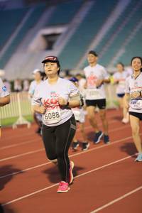 BIB: 6088
                            <button type="button" onclick="openModal(5993133)" class="btn btn-primary btn-sm float-right btn-popup" data-toggle="modal" data-target=".modal-high-quality">
                        <i class="fas fa-shopping-cart"></i> Add to Cart
                    </button>
                                            <button type="button" onclick="isThisMe(5993133, true)" class="btn btn-success btn-sm float-right btn-popup btn-isme hidden" data-toggle="tooltip" data-placement="bottom" title="นี่คือรูปของคุณใช่ไหม คลิกที่นี่เพื่อเอาเข้าอัลบั้ม">
                        <i class="fas fa-plus"></i> Add to album
                    </button>
                    <button type="button" onclick="isThisMe(5993133, false)" class="btn btn-warning btn-sm float-right btn-popup btn-isnotme hidden">
                        <i class="fas fa-ban"></i> Remove from album
                    </button>