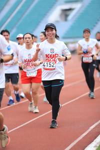 BIB: 4152, 4095
                            <button type="button" onclick="openModal(6011813)" class="btn btn-primary btn-sm float-right btn-popup" data-toggle="modal" data-target=".modal-high-quality">
                        <i class="fas fa-shopping-cart"></i> Add to Cart
                    </button>
                                            <button type="button" onclick="isThisMe(6011813, true)" class="btn btn-success btn-sm float-right btn-popup btn-isme hidden" data-toggle="tooltip" data-placement="bottom" title="นี่คือรูปของคุณใช่ไหม คลิกที่นี่เพื่อเอาเข้าอัลบั้ม">
                        <i class="fas fa-plus"></i> Add to album
                    </button>
                    <button type="button" onclick="isThisMe(6011813, false)" class="btn btn-warning btn-sm float-right btn-popup btn-isnotme hidden">
                        <i class="fas fa-ban"></i> Remove from album
                    </button>