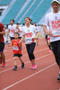 BIB: 190, 955, 2757
                            <button type="button" onclick="openModal(6009030)" class="btn btn-primary btn-sm float-right btn-popup" data-toggle="modal" data-target=".modal-high-quality">
                        <i class="fas fa-shopping-cart"></i> Add to Cart
                    </button>
                                            <button type="button" onclick="isThisMe(6009030, true)" class="btn btn-success btn-sm float-right btn-popup btn-isme hidden" data-toggle="tooltip" data-placement="bottom" title="นี่คือรูปของคุณใช่ไหม คลิกที่นี่เพื่อเอาเข้าอัลบั้ม">
                        <i class="fas fa-plus"></i> Add to album
                    </button>
                    <button type="button" onclick="isThisMe(6009030, false)" class="btn btn-warning btn-sm float-right btn-popup btn-isnotme hidden">
                        <i class="fas fa-ban"></i> Remove from album
                    </button>