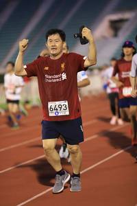 BIB: 6493
                            <button type="button" onclick="openModal(5988360)" class="btn btn-primary btn-sm float-right btn-popup" data-toggle="modal" data-target=".modal-high-quality">
                        <i class="fas fa-shopping-cart"></i> Add to Cart
                    </button>
                                            <button type="button" onclick="isThisMe(5988360, true)" class="btn btn-success btn-sm float-right btn-popup btn-isme hidden" data-toggle="tooltip" data-placement="bottom" title="นี่คือรูปของคุณใช่ไหม คลิกที่นี่เพื่อเอาเข้าอัลบั้ม">
                        <i class="fas fa-plus"></i> Add to album
                    </button>
                    <button type="button" onclick="isThisMe(5988360, false)" class="btn btn-warning btn-sm float-right btn-popup btn-isnotme hidden">
                        <i class="fas fa-ban"></i> Remove from album
                    </button>