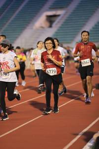 BIB: 6562, 6763, 6770
                            <button type="button" onclick="openModal(5992857)" class="btn btn-primary btn-sm float-right btn-popup" data-toggle="modal" data-target=".modal-high-quality">
                        <i class="fas fa-shopping-cart"></i> Add to Cart
                    </button>
                                            <button type="button" onclick="isThisMe(5992857, true)" class="btn btn-success btn-sm float-right btn-popup btn-isme hidden" data-toggle="tooltip" data-placement="bottom" title="นี่คือรูปของคุณใช่ไหม คลิกที่นี่เพื่อเอาเข้าอัลบั้ม">
                        <i class="fas fa-plus"></i> Add to album
                    </button>
                    <button type="button" onclick="isThisMe(5992857, false)" class="btn btn-warning btn-sm float-right btn-popup btn-isnotme hidden">
                        <i class="fas fa-ban"></i> Remove from album
                    </button>