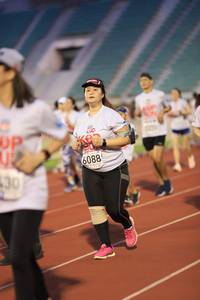 BIB: 6088
                            <button type="button" onclick="openModal(5993127)" class="btn btn-primary btn-sm float-right btn-popup" data-toggle="modal" data-target=".modal-high-quality">
                        <i class="fas fa-shopping-cart"></i> Add to Cart
                    </button>
                                            <button type="button" onclick="isThisMe(5993127, true)" class="btn btn-success btn-sm float-right btn-popup btn-isme hidden" data-toggle="tooltip" data-placement="bottom" title="นี่คือรูปของคุณใช่ไหม คลิกที่นี่เพื่อเอาเข้าอัลบั้ม">
                        <i class="fas fa-plus"></i> Add to album
                    </button>
                    <button type="button" onclick="isThisMe(5993127, false)" class="btn btn-warning btn-sm float-right btn-popup btn-isnotme hidden">
                        <i class="fas fa-ban"></i> Remove from album
                    </button>