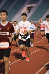 BIB: 4406, 
                            <button type="button" onclick="openModal(5988603)" class="btn btn-primary btn-sm float-right btn-popup" data-toggle="modal" data-target=".modal-high-quality">
                        <i class="fas fa-shopping-cart"></i> Add to Cart
                    </button>
                                            <button type="button" onclick="isThisMe(5988603, true)" class="btn btn-success btn-sm float-right btn-popup btn-isme hidden" data-toggle="tooltip" data-placement="bottom" title="นี่คือรูปของคุณใช่ไหม คลิกที่นี่เพื่อเอาเข้าอัลบั้ม">
                        <i class="fas fa-plus"></i> Add to album
                    </button>
                    <button type="button" onclick="isThisMe(5988603, false)" class="btn btn-warning btn-sm float-right btn-popup btn-isnotme hidden">
                        <i class="fas fa-ban"></i> Remove from album
                    </button>