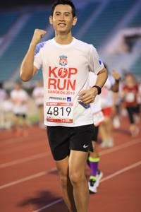 BIB: 2019, 4819
                            <button type="button" onclick="openModal(5994264)" class="btn btn-primary btn-sm float-right btn-popup" data-toggle="modal" data-target=".modal-high-quality">
                        <i class="fas fa-shopping-cart"></i> Add to Cart
                    </button>
                                            <button type="button" onclick="isThisMe(5994264, true)" class="btn btn-success btn-sm float-right btn-popup btn-isme hidden" data-toggle="tooltip" data-placement="bottom" title="นี่คือรูปของคุณใช่ไหม คลิกที่นี่เพื่อเอาเข้าอัลบั้ม">
                        <i class="fas fa-plus"></i> Add to album
                    </button>
                    <button type="button" onclick="isThisMe(5994264, false)" class="btn btn-warning btn-sm float-right btn-popup btn-isnotme hidden">
                        <i class="fas fa-ban"></i> Remove from album
                    </button>