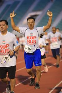 BIB: 201, 7436, 7190
                            <button type="button" onclick="openModal(5993477)" class="btn btn-primary btn-sm float-right btn-popup" data-toggle="modal" data-target=".modal-high-quality">
                        <i class="fas fa-shopping-cart"></i> Add to Cart
                    </button>
                                            <button type="button" onclick="isThisMe(5993477, true)" class="btn btn-success btn-sm float-right btn-popup btn-isme hidden" data-toggle="tooltip" data-placement="bottom" title="นี่คือรูปของคุณใช่ไหม คลิกที่นี่เพื่อเอาเข้าอัลบั้ม">
                        <i class="fas fa-plus"></i> Add to album
                    </button>
                    <button type="button" onclick="isThisMe(5993477, false)" class="btn btn-warning btn-sm float-right btn-popup btn-isnotme hidden">
                        <i class="fas fa-ban"></i> Remove from album
                    </button>