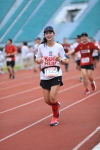 BIB: 1725
                            <button type="button" onclick="openModal(6003985)" class="btn btn-primary btn-sm float-right btn-popup" data-toggle="modal" data-target=".modal-high-quality">
                        <i class="fas fa-shopping-cart"></i> Add to Cart
                    </button>
                                            <button type="button" onclick="isThisMe(6003985, true)" class="btn btn-success btn-sm float-right btn-popup btn-isme hidden" data-toggle="tooltip" data-placement="bottom" title="นี่คือรูปของคุณใช่ไหม คลิกที่นี่เพื่อเอาเข้าอัลบั้ม">
                        <i class="fas fa-plus"></i> Add to album
                    </button>
                    <button type="button" onclick="isThisMe(6003985, false)" class="btn btn-warning btn-sm float-right btn-popup btn-isnotme hidden">
                        <i class="fas fa-ban"></i> Remove from album
                    </button>