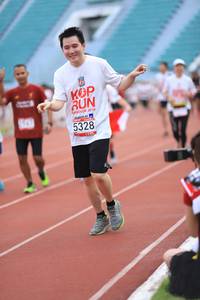 BIB: 2019, 5328
                            <button type="button" onclick="openModal(6011055)" class="btn btn-primary btn-sm float-right btn-popup" data-toggle="modal" data-target=".modal-high-quality">
                        <i class="fas fa-shopping-cart"></i> Add to Cart
                    </button>
                                            <button type="button" onclick="isThisMe(6011055, true)" class="btn btn-success btn-sm float-right btn-popup btn-isme hidden" data-toggle="tooltip" data-placement="bottom" title="นี่คือรูปของคุณใช่ไหม คลิกที่นี่เพื่อเอาเข้าอัลบั้ม">
                        <i class="fas fa-plus"></i> Add to album
                    </button>
                    <button type="button" onclick="isThisMe(6011055, false)" class="btn btn-warning btn-sm float-right btn-popup btn-isnotme hidden">
                        <i class="fas fa-ban"></i> Remove from album
                    </button>